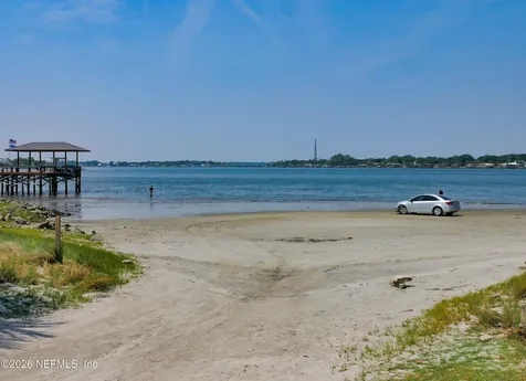 4042 Harbour Cove Drive Jacksonville FL 32225