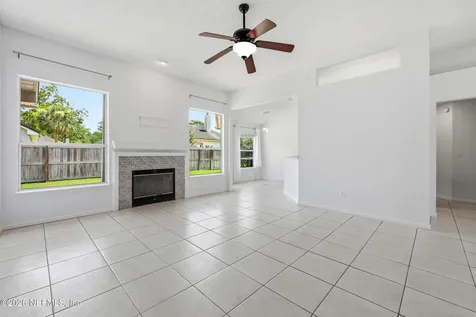 424 Buckeye Lane E Jacksonville FL 32259