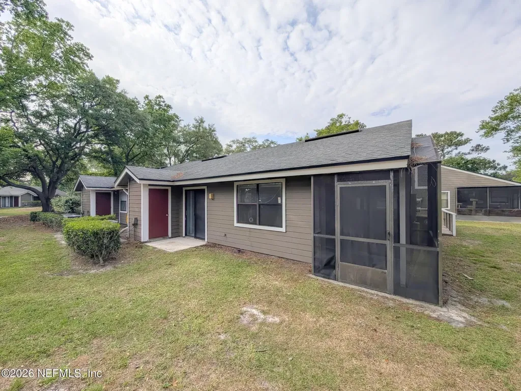 8412 Long Meadow Circle N Jacksonville FL 32244