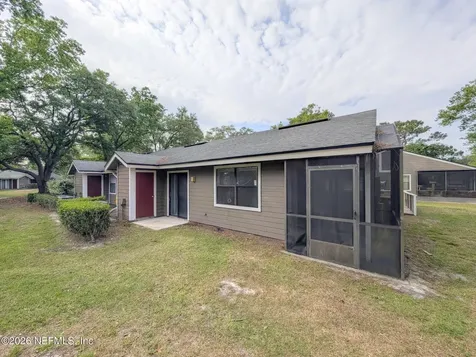 8412 Long Meadow Circle N Jacksonville FL 32244