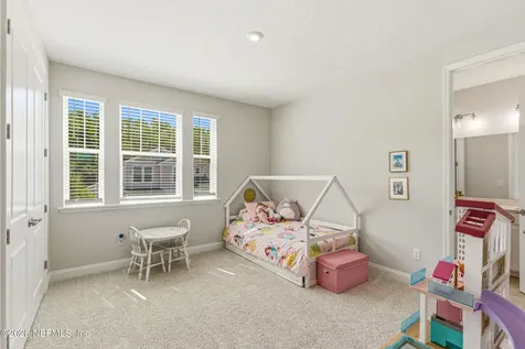 386 Footbridge Road St. Johns FL 32259