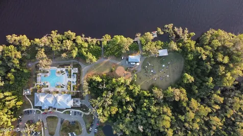 386 Footbridge Road St. Johns FL 32259