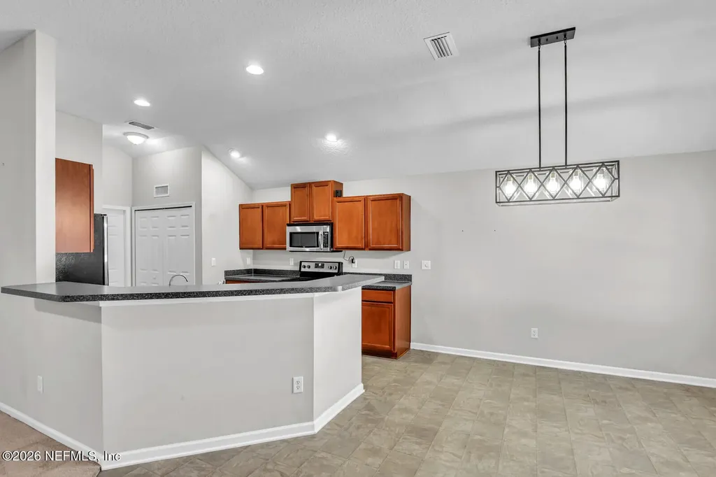 4892 Monroe Forest Drive Jacksonville FL 32257