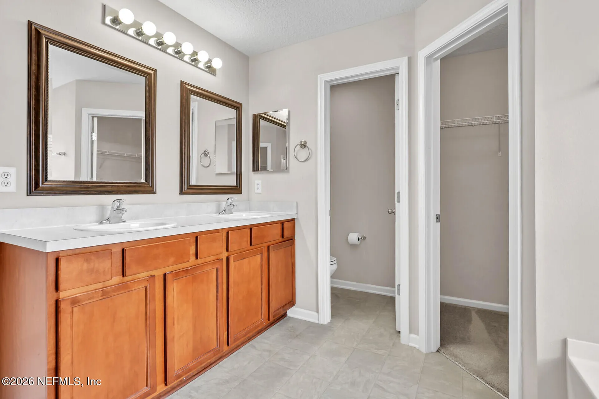 4892 Monroe Forest Drive Jacksonville FL 32257