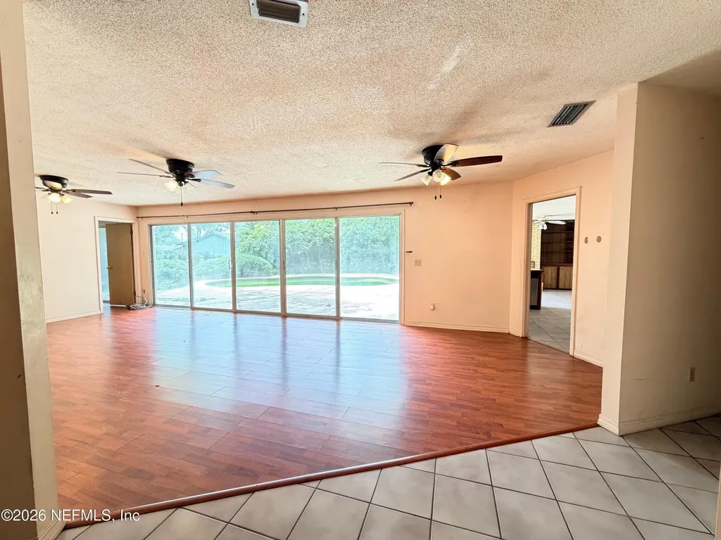 1530 Navaho Avenue Jacksonville FL 32210