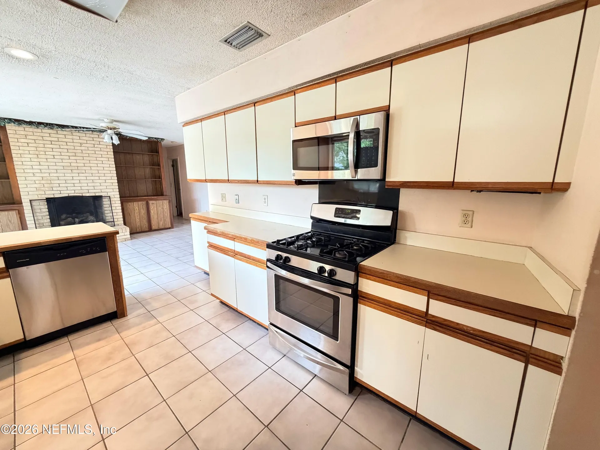1530 Navaho Avenue Jacksonville FL 32210
