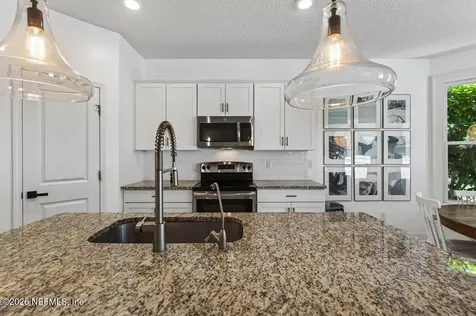 63 Forest Edge Drive St. Johns FL 32259