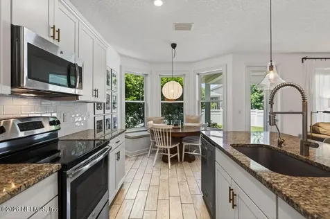 63 Forest Edge Drive St. Johns FL 32259