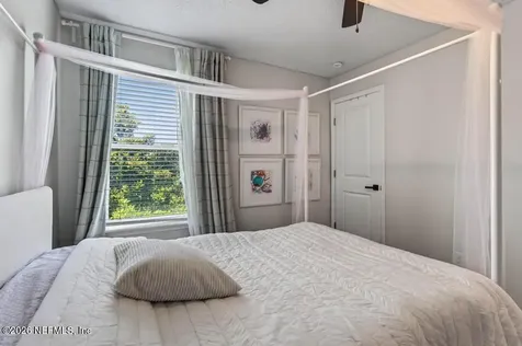 63 Forest Edge Drive St. Johns FL 32259