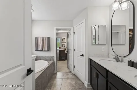 63 Forest Edge Drive St. Johns FL 32259
