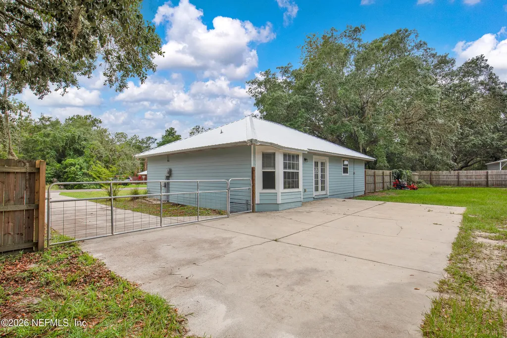 144 Blackjack Circle Hollister FL 32147