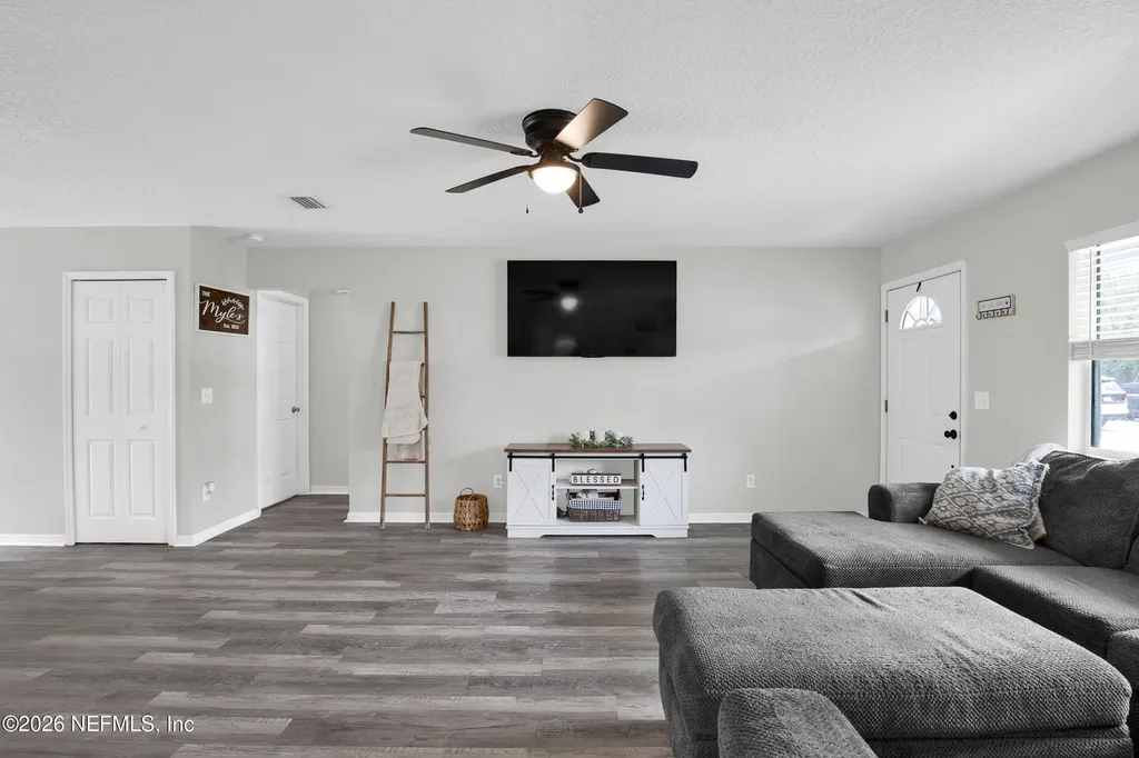 144 Blackjack Circle Hollister FL 32147