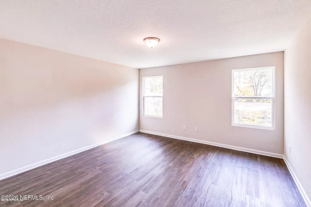 3789 St Augustine Road Jacksonville FL 32207