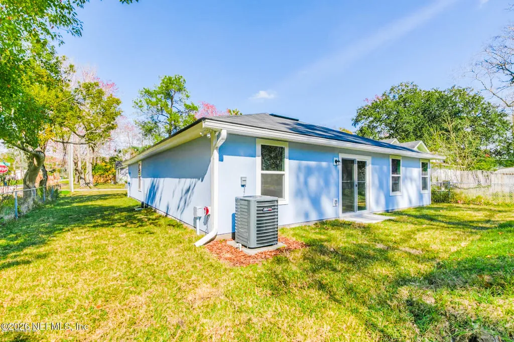 3789 St Augustine Road Jacksonville FL 32207
