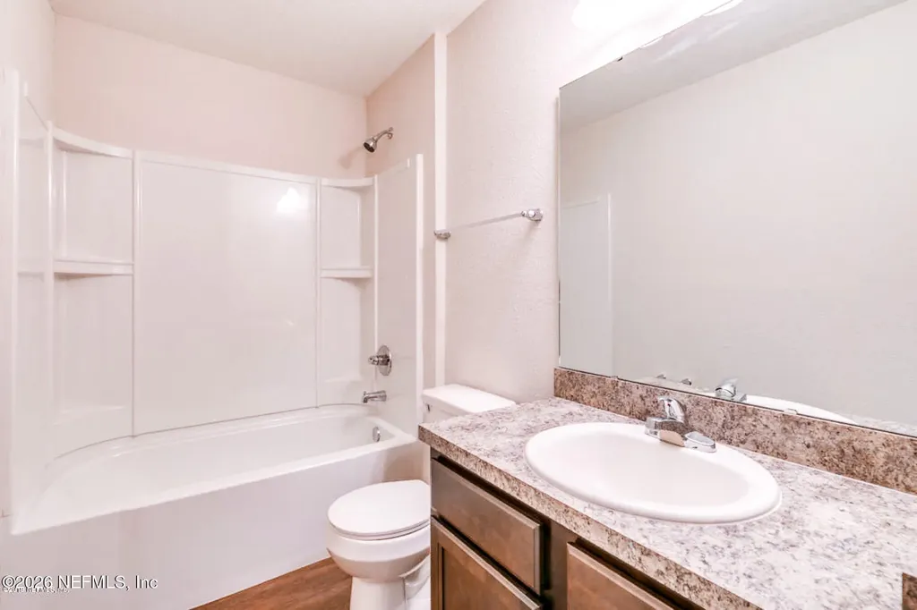 3789 St Augustine Road Jacksonville FL 32207