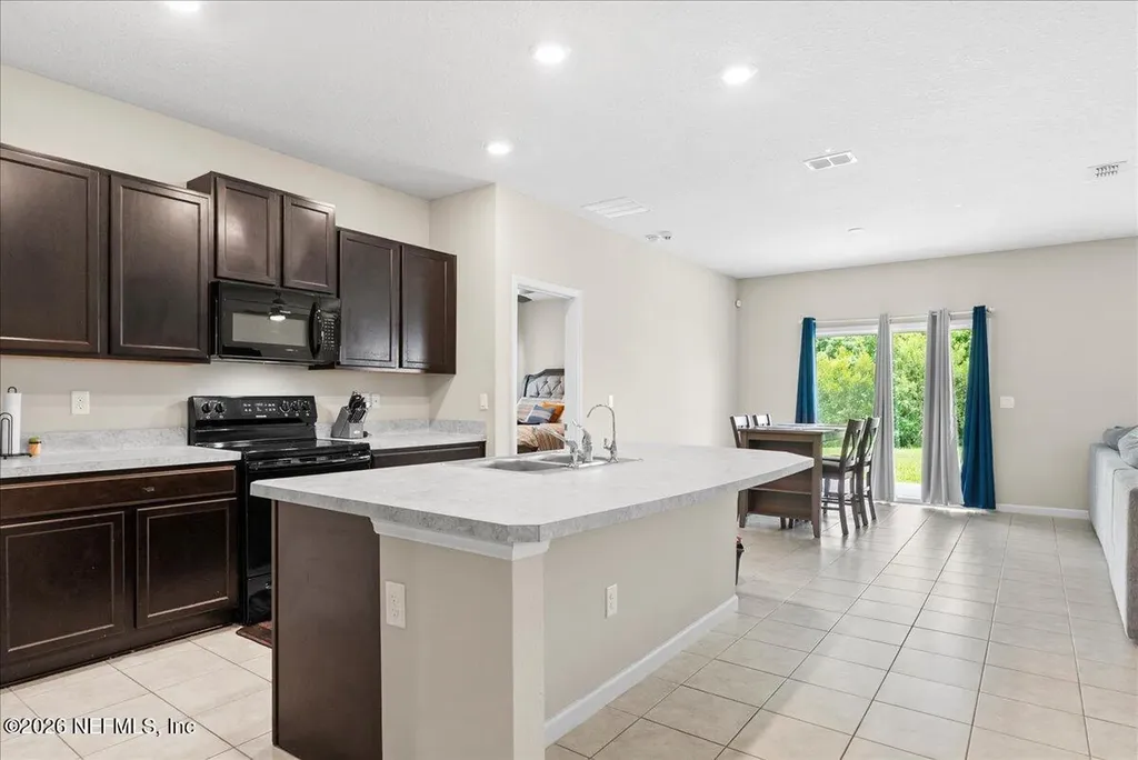 5333 Kellar Circle Jacksonville FL 32218