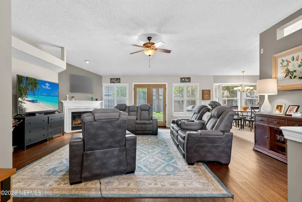 629 Hummingbird Court Jacksonville FL 32259