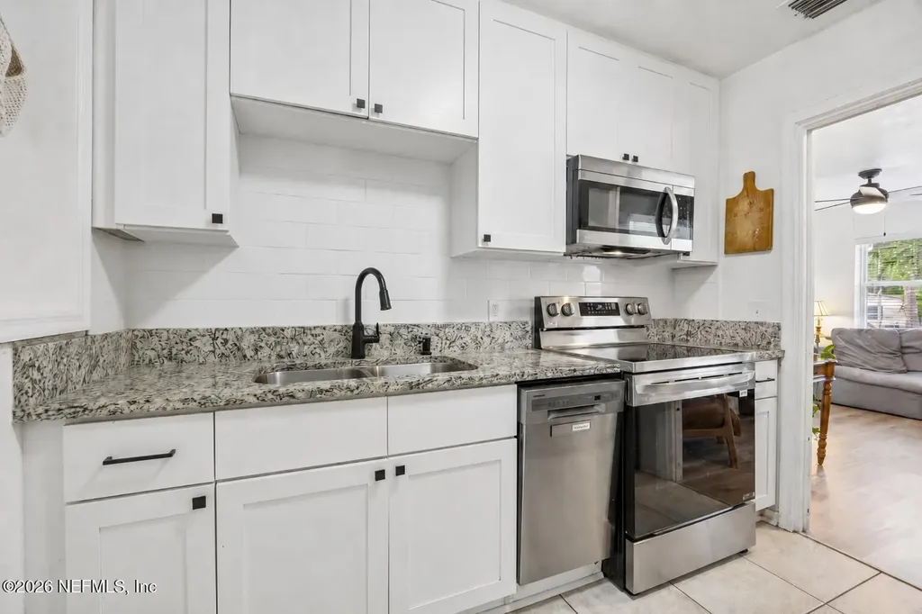 5342 Sharon Terrace Jacksonville FL 32207