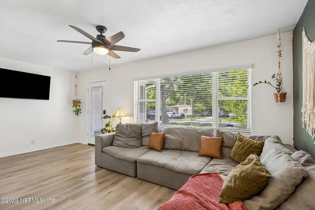 5342 Sharon Terrace Jacksonville FL 32207