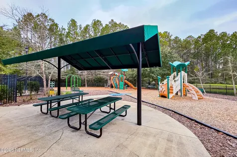1113 Lake Parke Drive St. Johns FL 32259