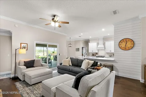 1113 Lake Parke Drive St. Johns FL 32259