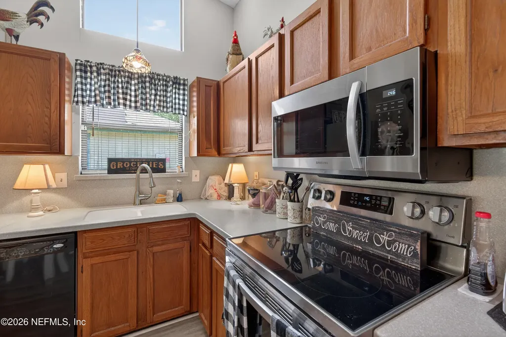 8446 Allwine Court Jacksonville FL 32244