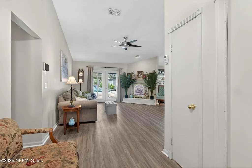 8446 Allwine Court Jacksonville FL 32244