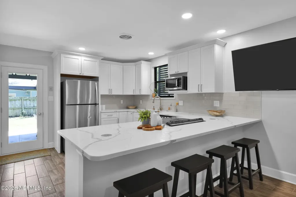16 San Pablo Circle N Jacksonville Beach FL 32250