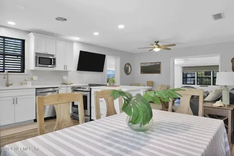 16 San Pablo Circle N Jacksonville Beach FL 32250