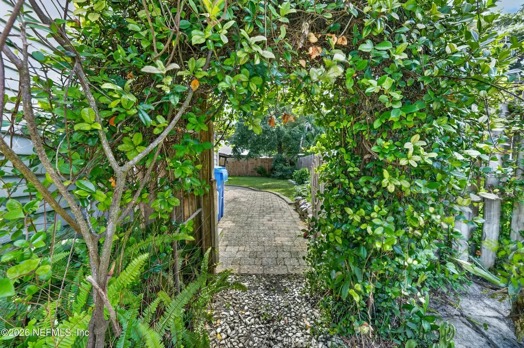 1348 Prince Road St. Augustine FL 32086