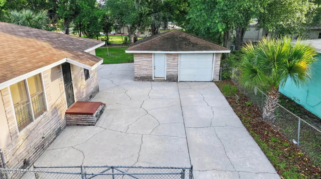 2417 W 25th Street Jacksonville FL 32209