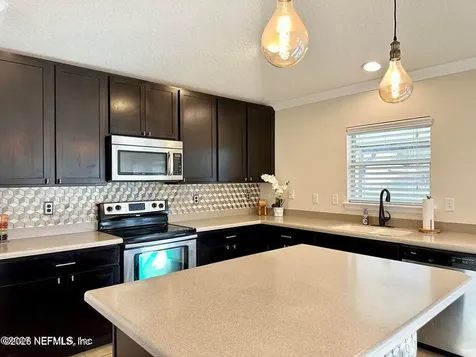 4930 Tiger Lily Lane Jacksonville FL 32257