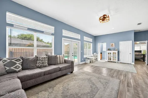 10224 Hamlet Glen Drive Jacksonville FL 32221