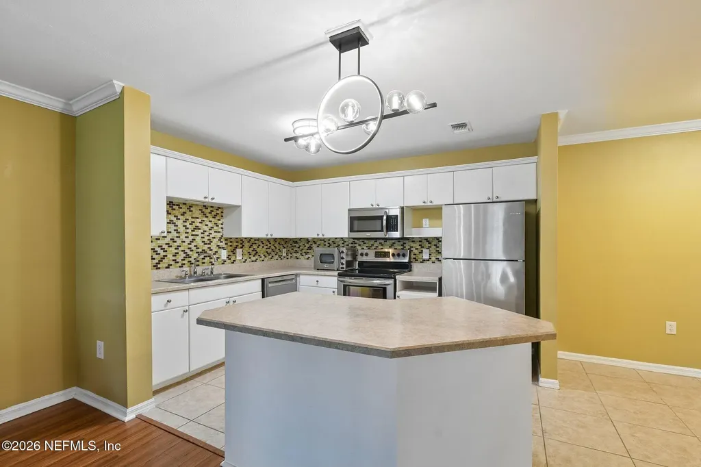 3591 Kernan Boulevard S Jacksonville FL 32224