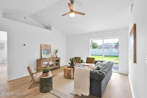 4497 Cobblefield Circle W Jacksonville FL 32224