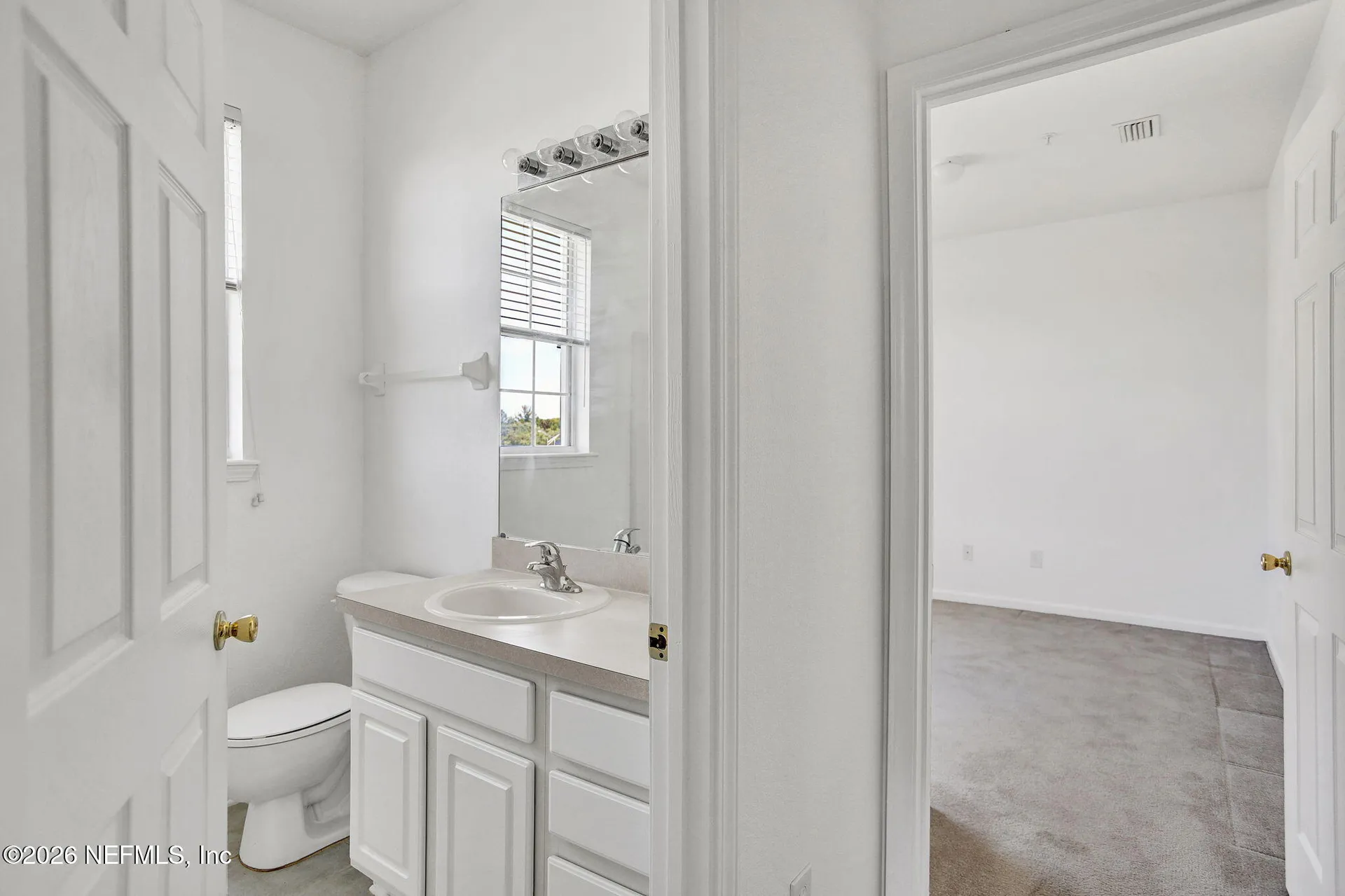 7801 Point Meadows Drive Jacksonville FL 32256