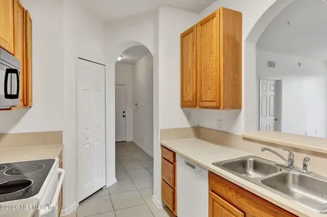 7801 Point Meadows Drive Jacksonville FL 32256