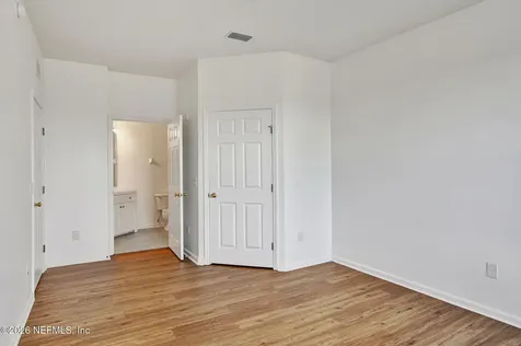 7801 Point Meadows Drive Jacksonville FL 32256