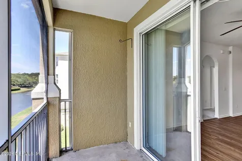 7801 Point Meadows Drive Jacksonville FL 32256