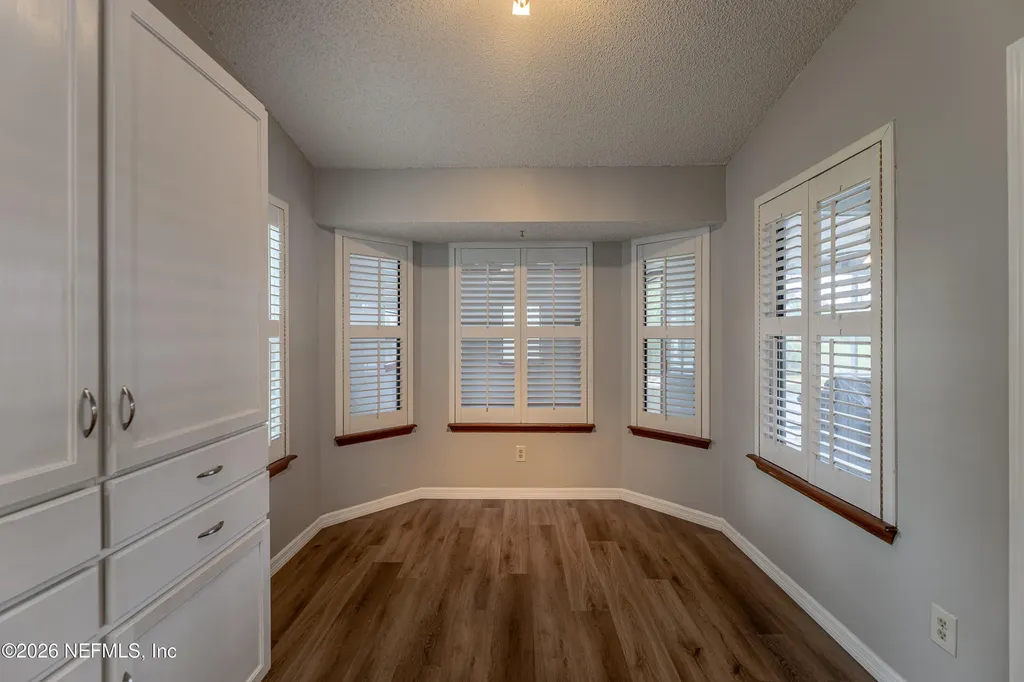 8801 Ivymill Place N Jacksonville FL 32244