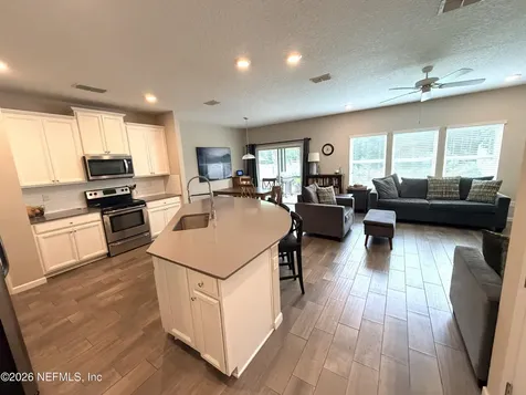 2689 Fawn Point Drive Jacksonville FL 32225