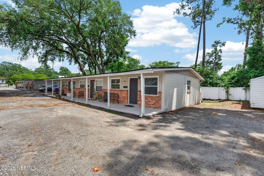 3264 St Augustine Road Jacksonville FL 32207