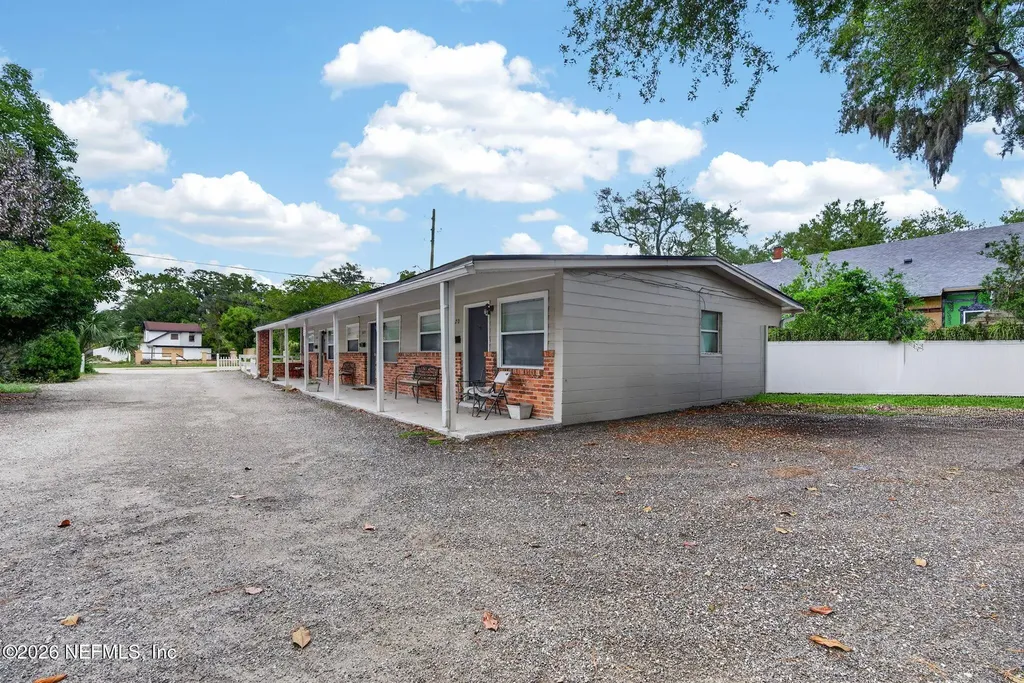 3264 St Augustine Road Jacksonville FL 32207