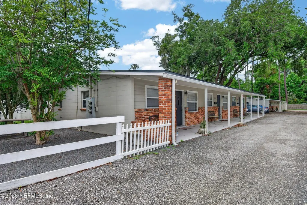 3264 St Augustine Road Jacksonville FL 32207