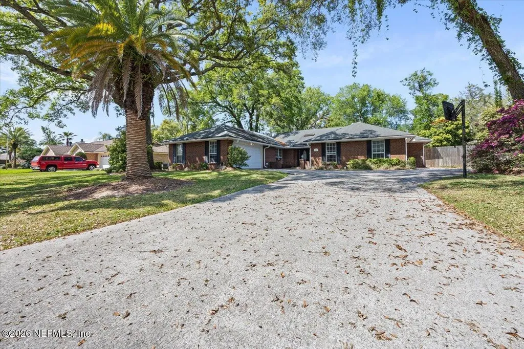 11549 Sedgemoore Drive S Jacksonville FL 32223