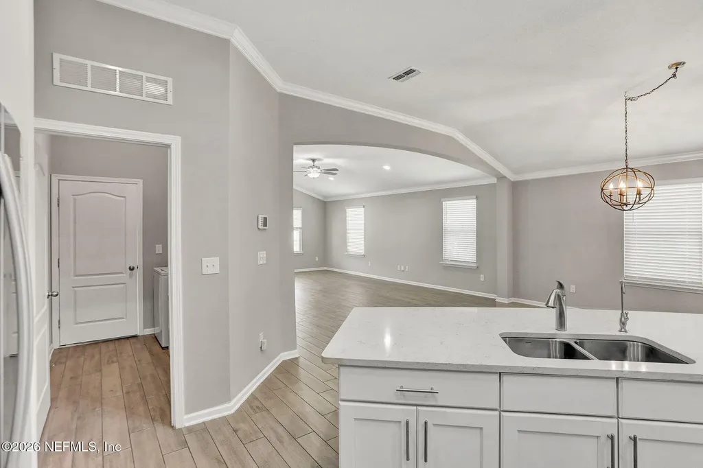 388 Glasgow Drive Jacksonville FL 32259