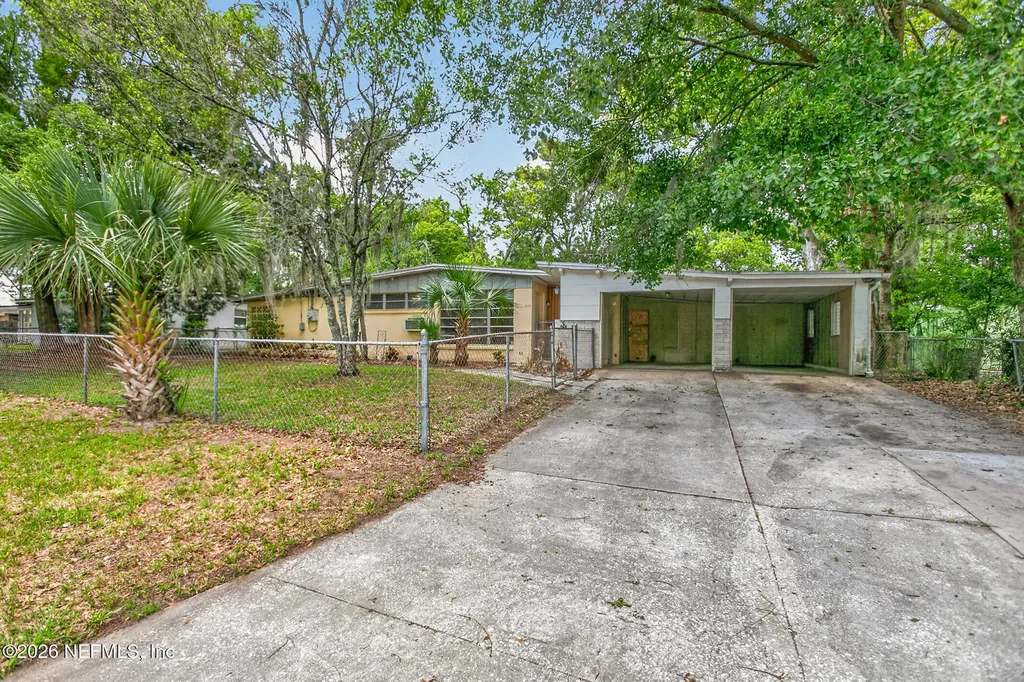 1640 Chateau Drive Jacksonville FL 32221