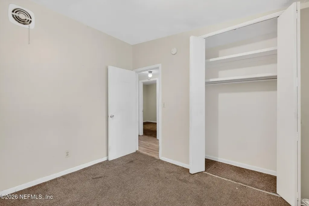 1640 Chateau Drive Jacksonville FL 32221