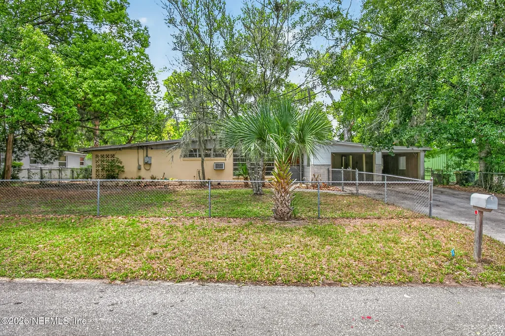 1640 Chateau Drive Jacksonville FL 32221
