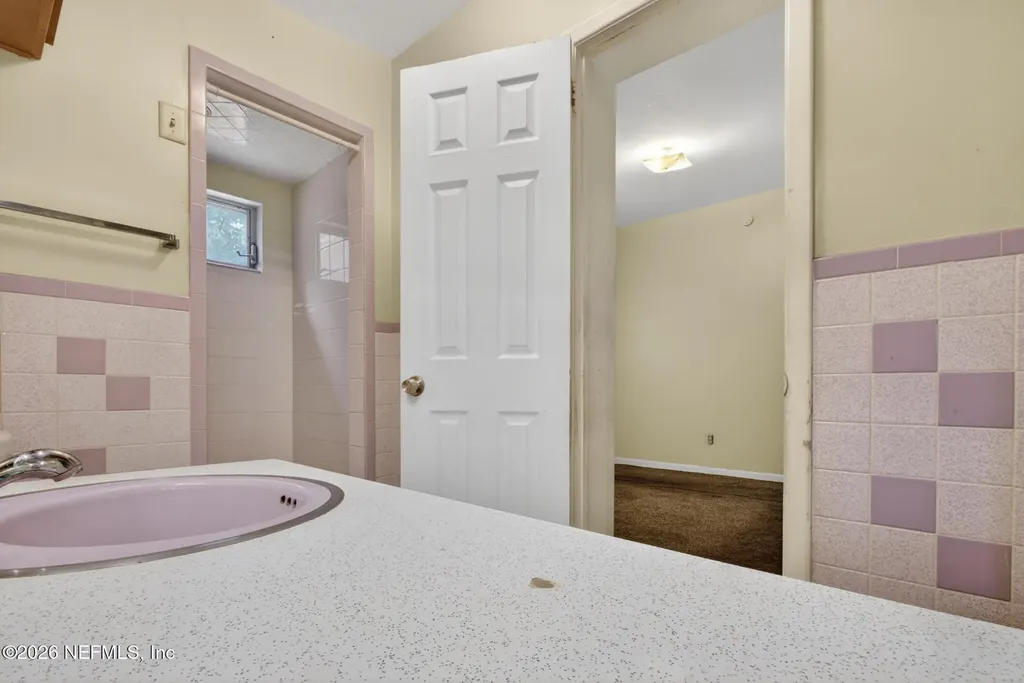 1640 Chateau Drive Jacksonville FL 32221